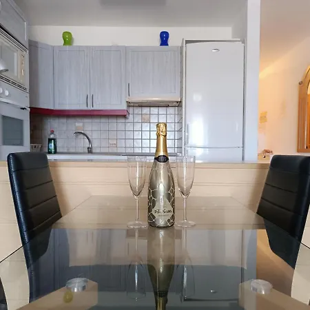 Apartament Port Royale